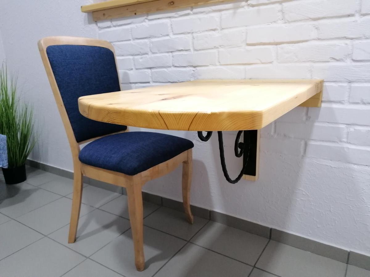 Apartmani Sirmium Sremska Mitrovica Exterior foto